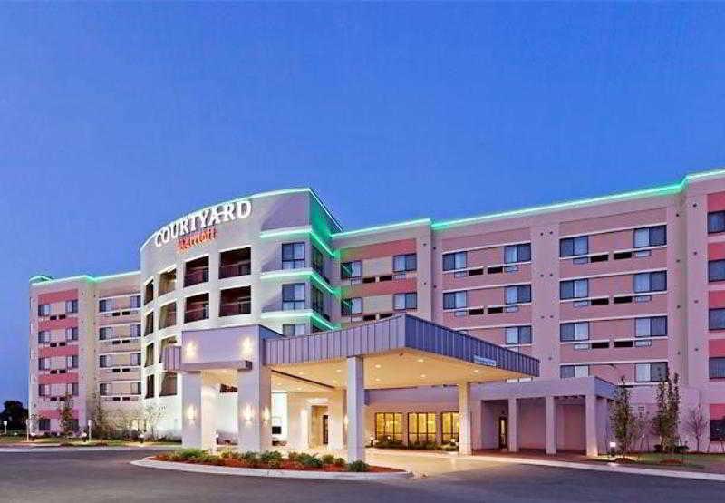 Courtyard By Marriott Tulsa Woodland Hills Hotel Kültér fotó