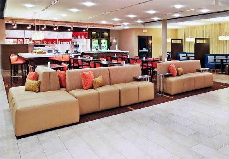 Courtyard By Marriott Tulsa Woodland Hills Hotel Kültér fotó