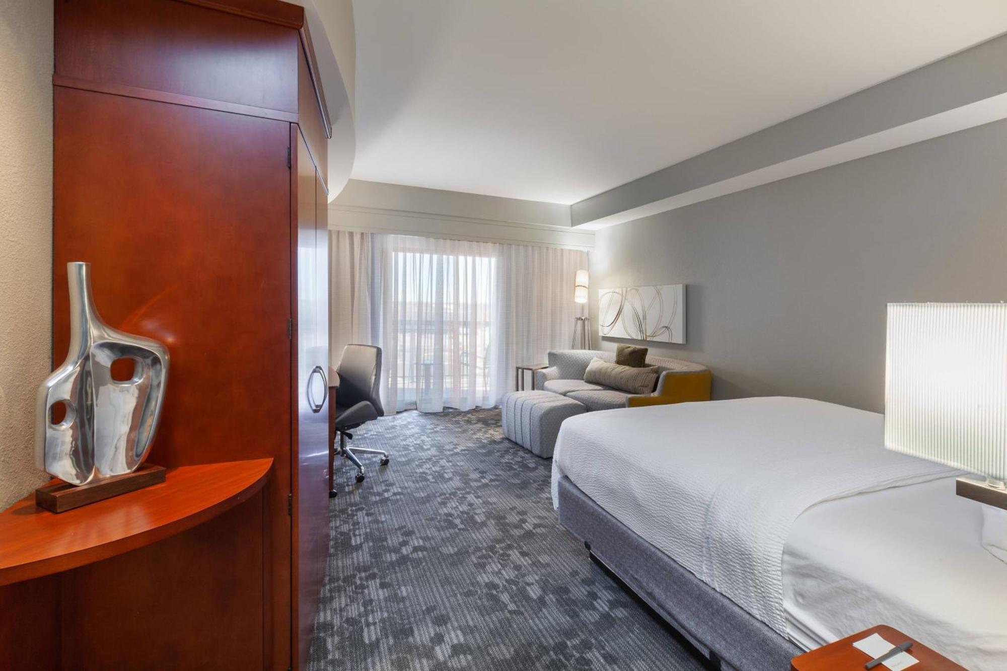 Courtyard By Marriott Tulsa Woodland Hills Hotel Kültér fotó