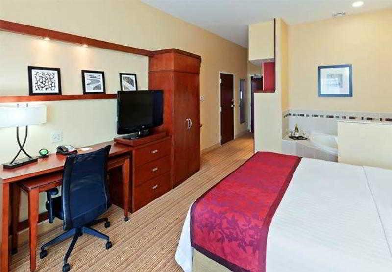 Courtyard By Marriott Tulsa Woodland Hills Hotel Kültér fotó